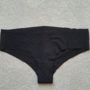 H&M black lingerie size 14